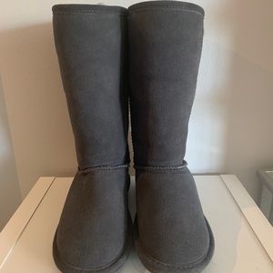 ❗️SOLD❗️BearPaw Elle Tall boots